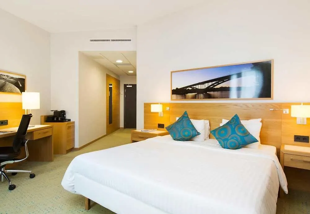 Hotel Courtyard By Marriott Stockholm Kungsholmen 4*,