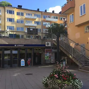 With Free Airport Pickup Apartment
